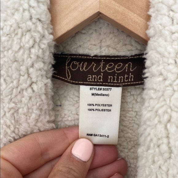 Cream and Black Waterfall Vest with Asymmetrical Design - Picture 2 of 2